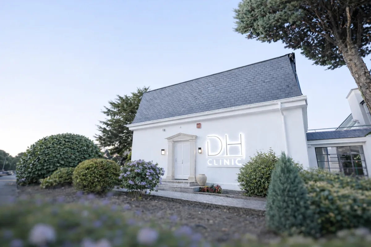 Dion Hair Clinic Eingang Mönchengladbach - Haartransplantation Klinik NRW